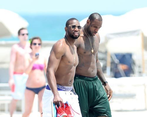 官方：深圳青年人球员韩光徽退役，曾在北理工效力多年（官方公告：深圳青年队球员韩光徽宣布退役，曾长期效力北理工）