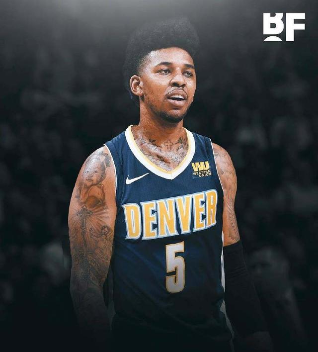 上海海港夺冠背后是穆斯卡特的战略放弃与坚守，成功卫冕中超冠军。（从战略取舍到坚守底线，穆斯卡特助上海海港完成中超卫冕）