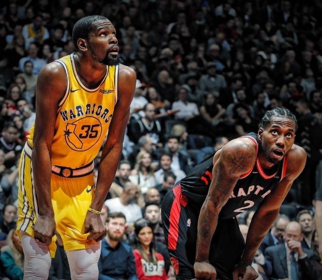 伊格莱西亚斯：皇马很强但我们掌控节奏，最后时刻他们急眼了（伊格莱西亚斯：皇马虽强，节奏在我们手里，最后时刻他们慌了）