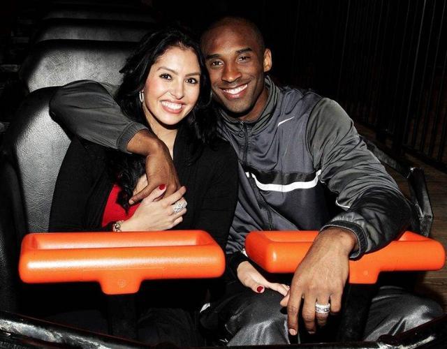 NBA新秀观察：状元秀首战亮眼,（NBA新秀直击：状元首秀闪耀）