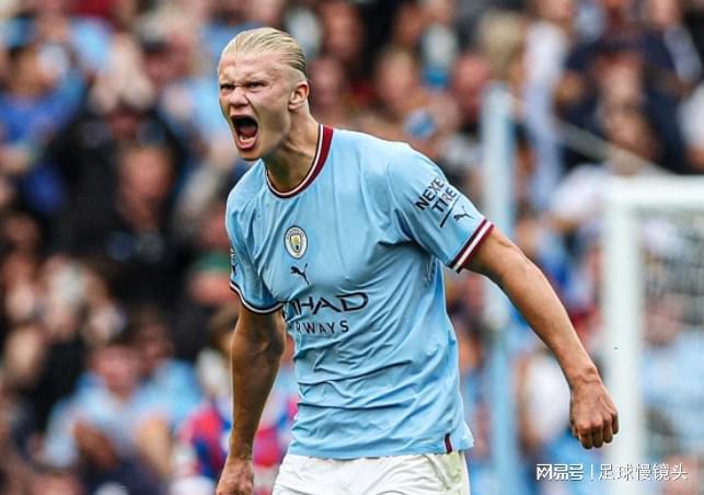 詹姆斯：亚当斯强的离谱，全队人加上教练组、安保才能卡住他（詹姆斯：亚当斯强到离谱，不把全队连同教练组和安保都拉上真拦不住）